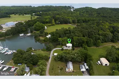 138 Delta Drive, Deltaville, VA 23043 - Photo 8