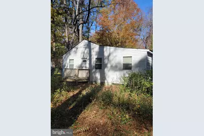 89 Poplar Drive, Hartfield, VA 23071 - Photo 1