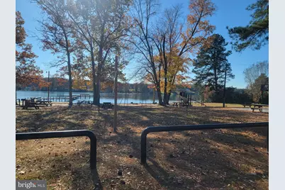 89 Poplar Drive, Hartfield, VA 23071 - Photo 10