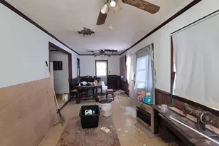 89 Poplar Dr, Hartfield, VA 23071 - Photo 4