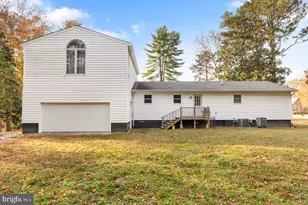 517 W Riverside Dr, Lanexa, VA 23089 - Photo 30