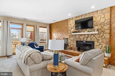 905 Diamond Hill, Wintergreen, VA 22967 - Photo 8