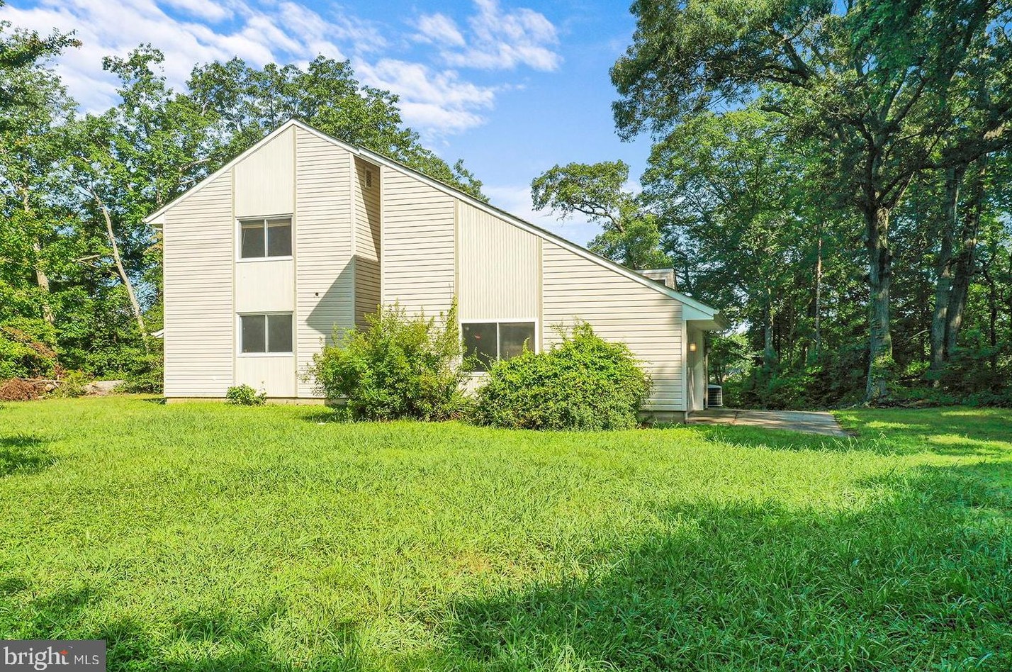 75 Dixie Ct, Heathsville, VA 22473-2314