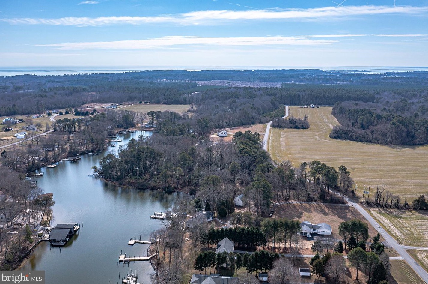 562 Oyster Point Dr, Reedville VA  22539-3604 exterior