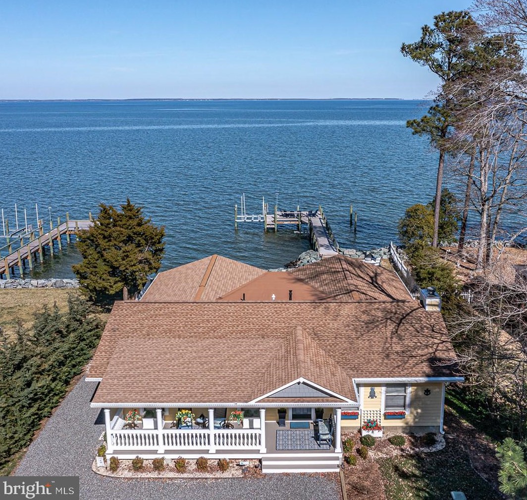 860 Bay Quarter Dr, Heathsville, VA 22473