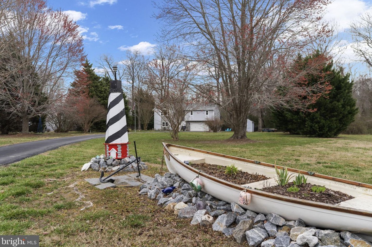 1148 Coan Harbour Dr, Lottsburg, VA 22511