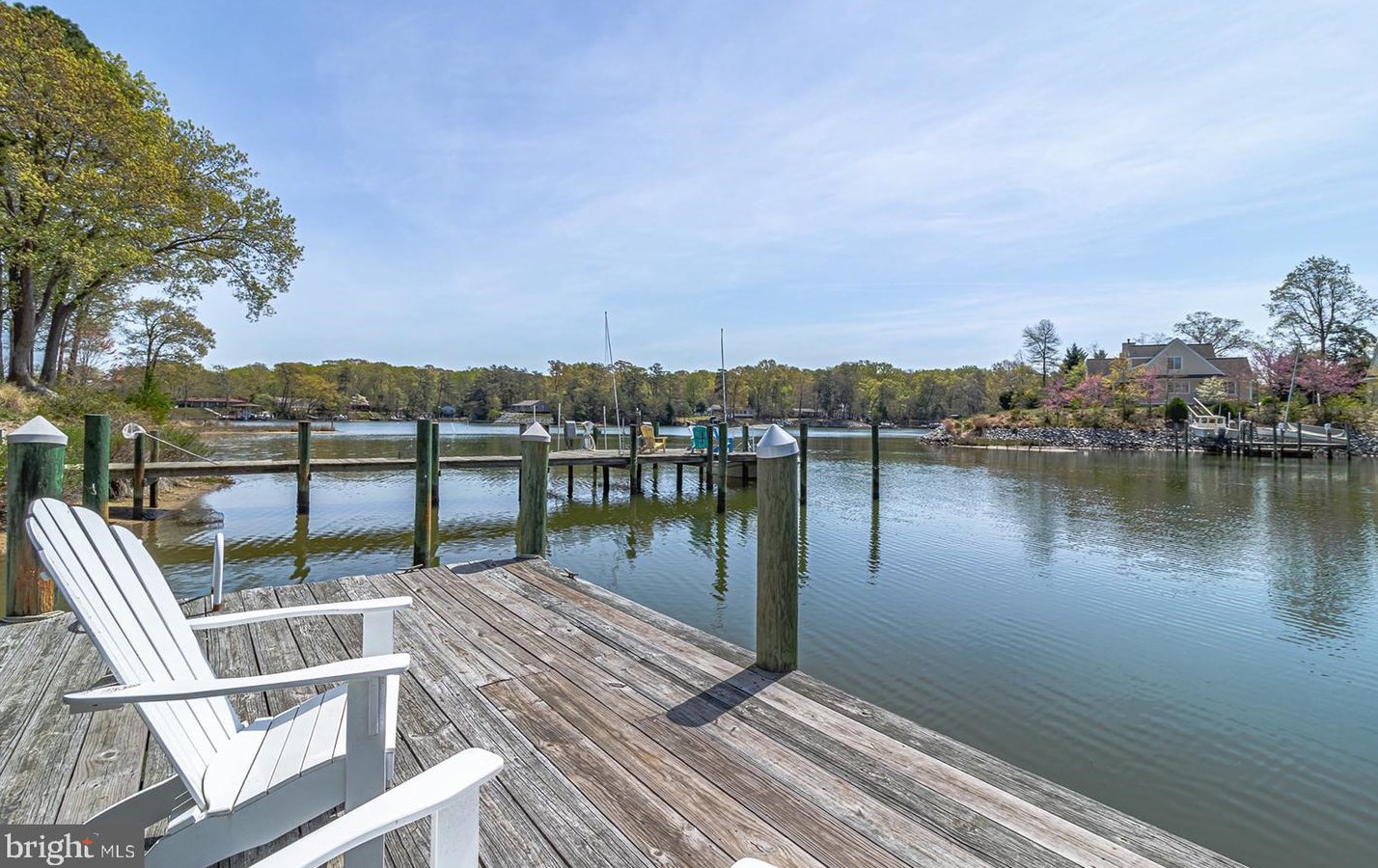 604 Greenfield Point Dr, Reedville, VA 22539-3028