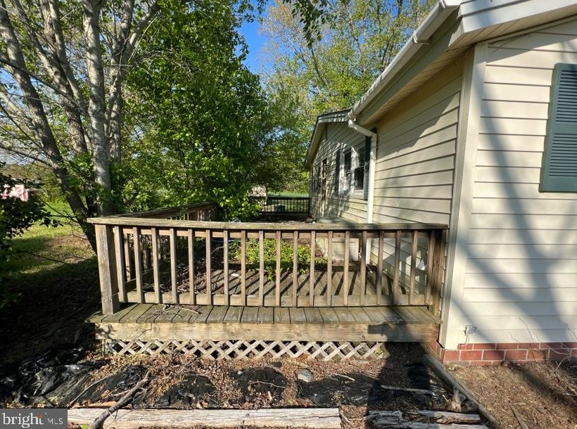 2008 Sunnybank Rd, Reedville, VA 22539-3700
