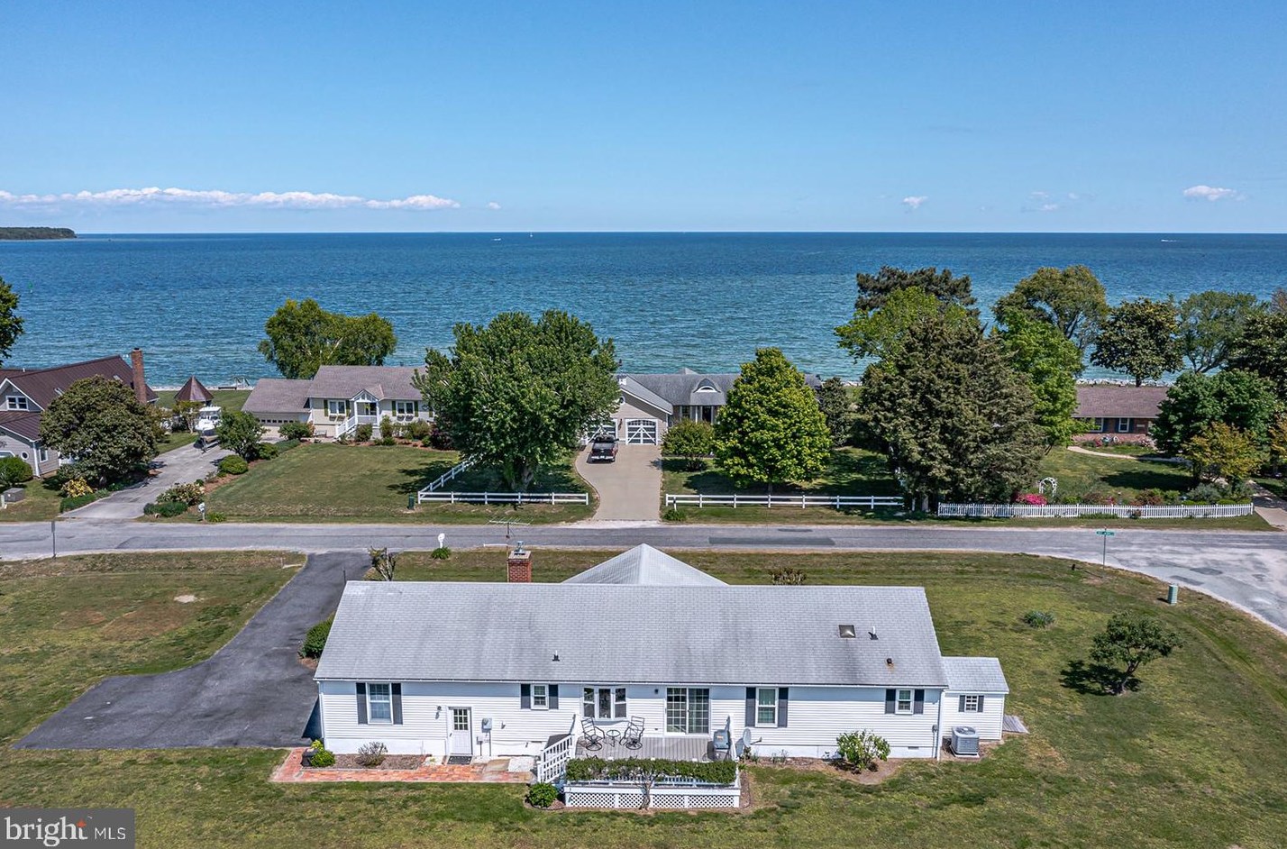 187 Ingram Bay Dr, Heathsville, VA 22473-4502