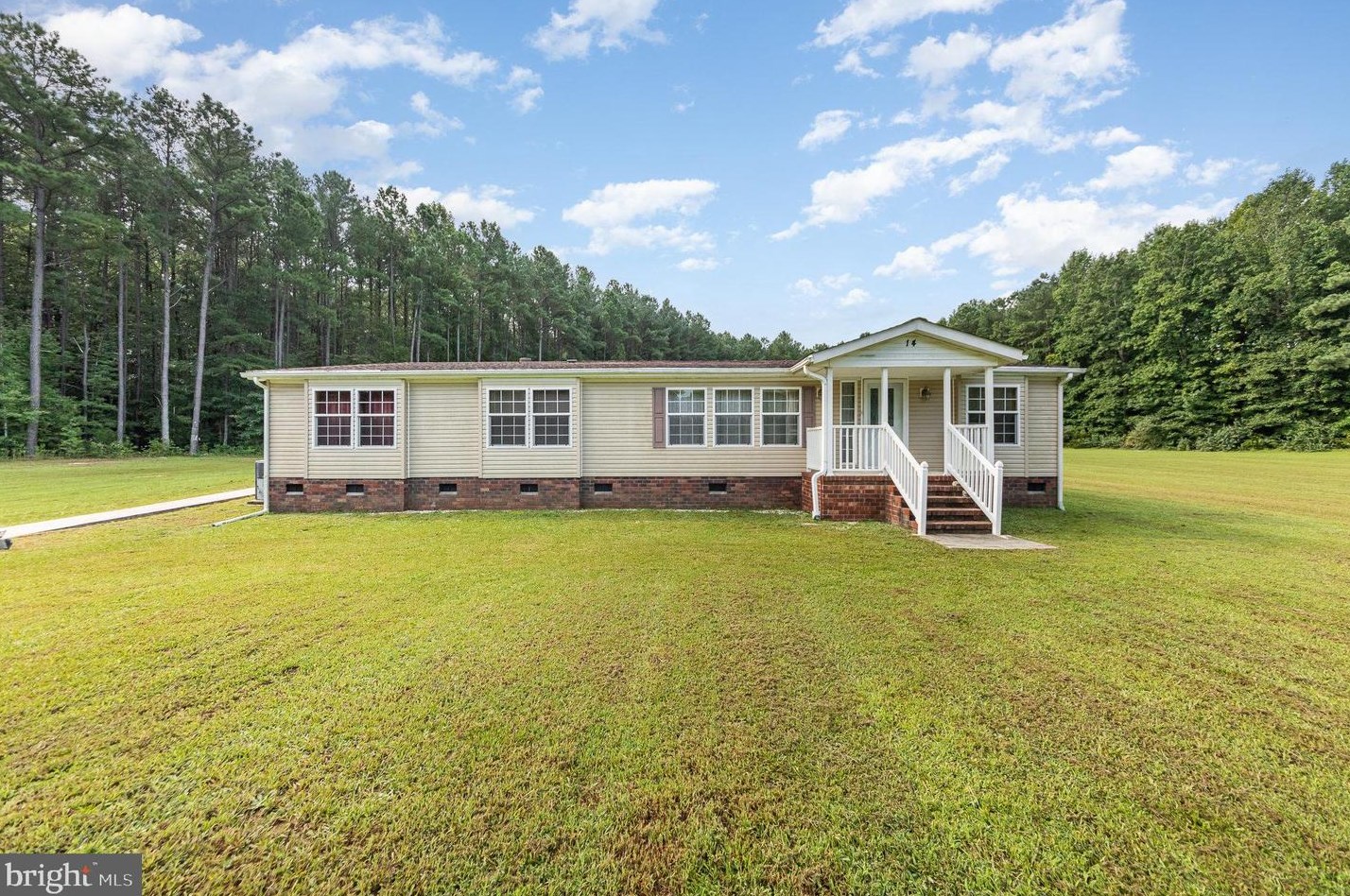 14 Knights Dr, Heathsville, VA 22473