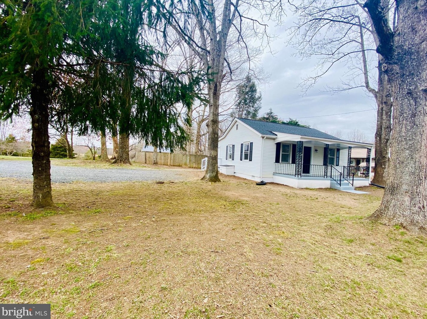 7250 Burr Hill Rd, Rhoadesville, VA 22542