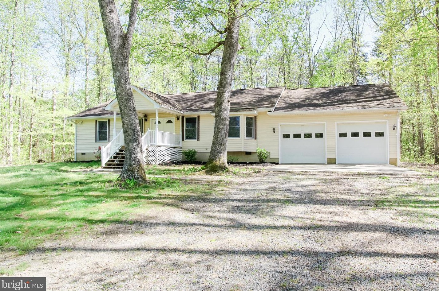 30442 Mine Run Rd, Rhoadesville, VA 22542