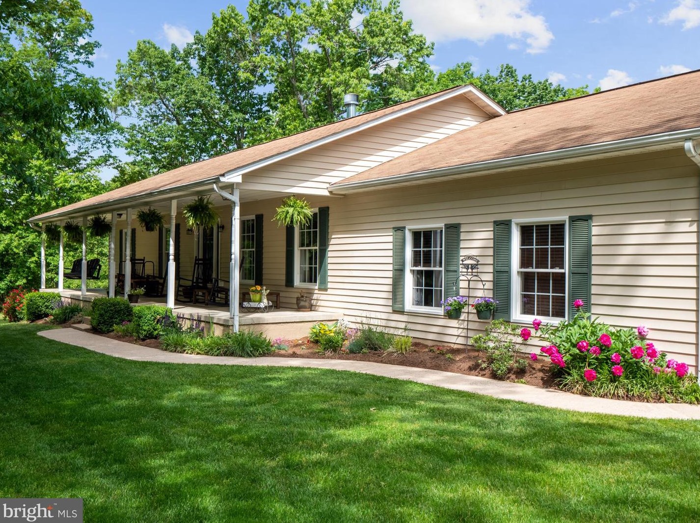25360 Kylies Ln, Rhoadesville, VA 22542