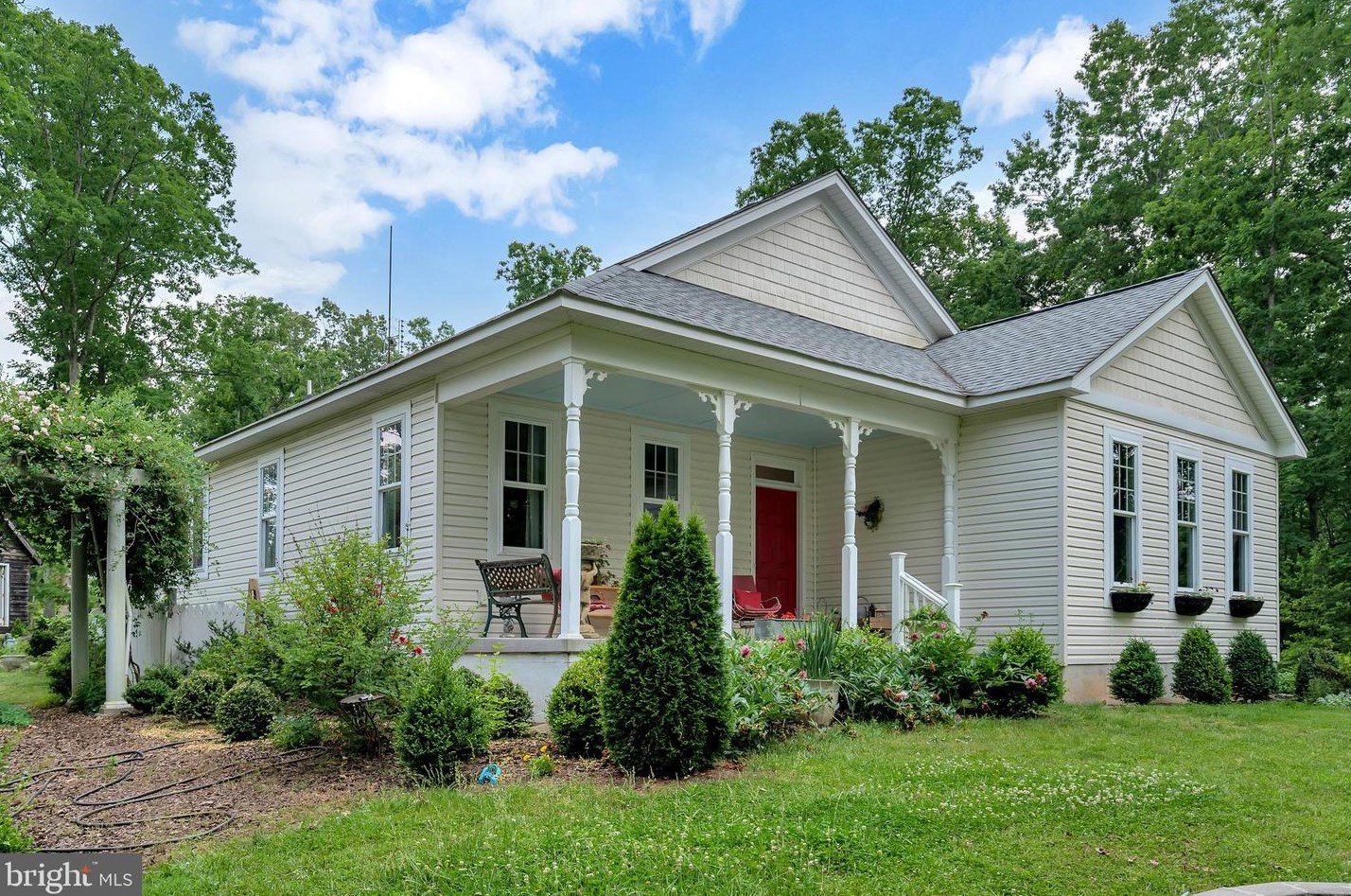 29288 Old Office Rd, Rhoadesville, VA 22542