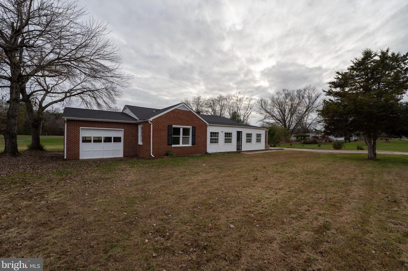 25386 Lafayette Dr, Rhoadesville, VA 22542