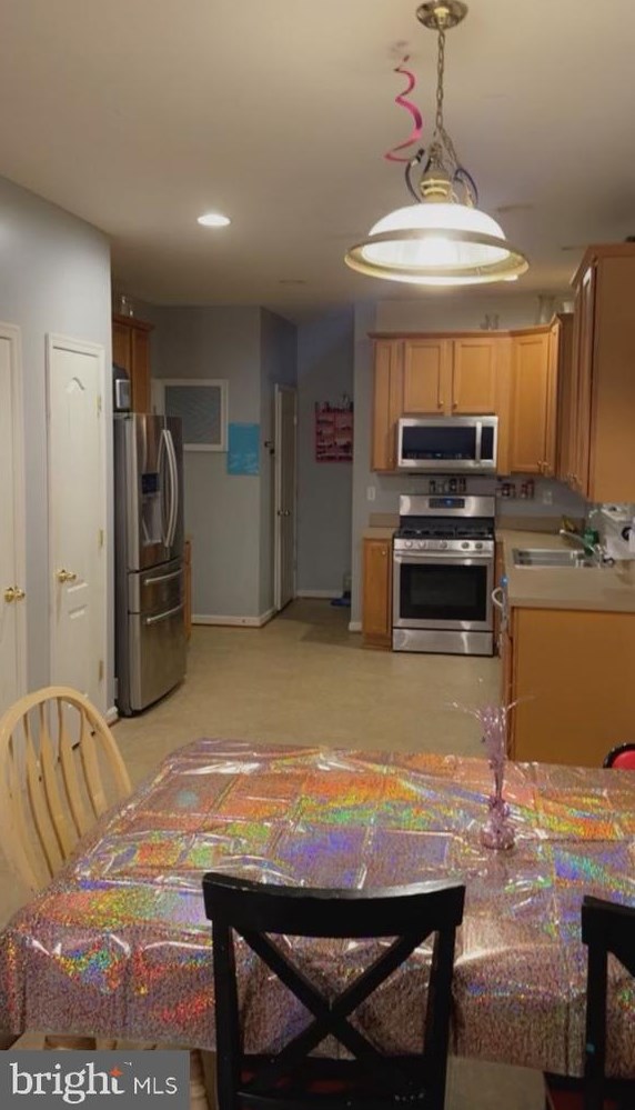 1485 Honor Pl, Locust Grove, VA 22508