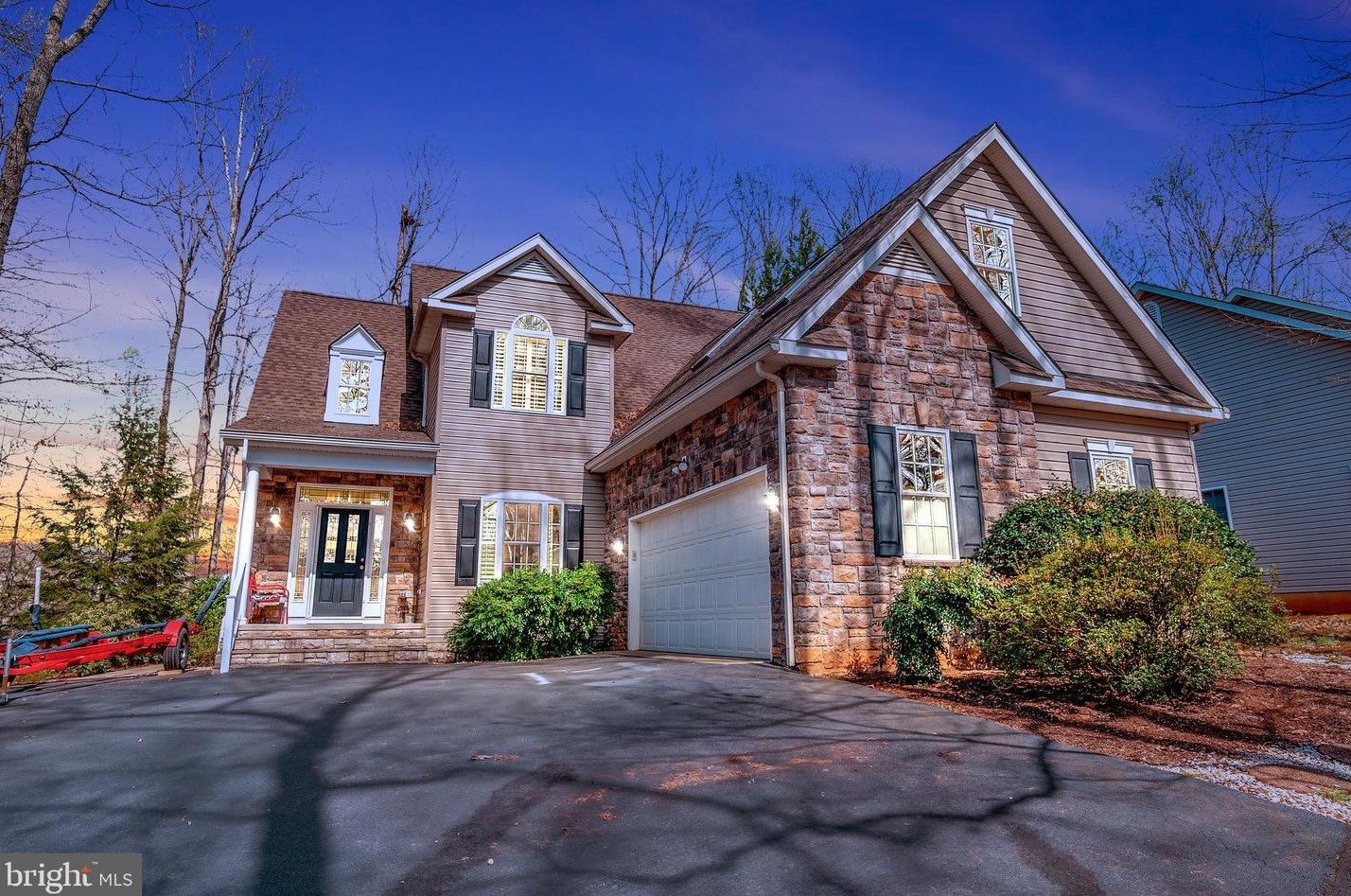 400 Wilderness Dr, Locust Grove, VA 22508