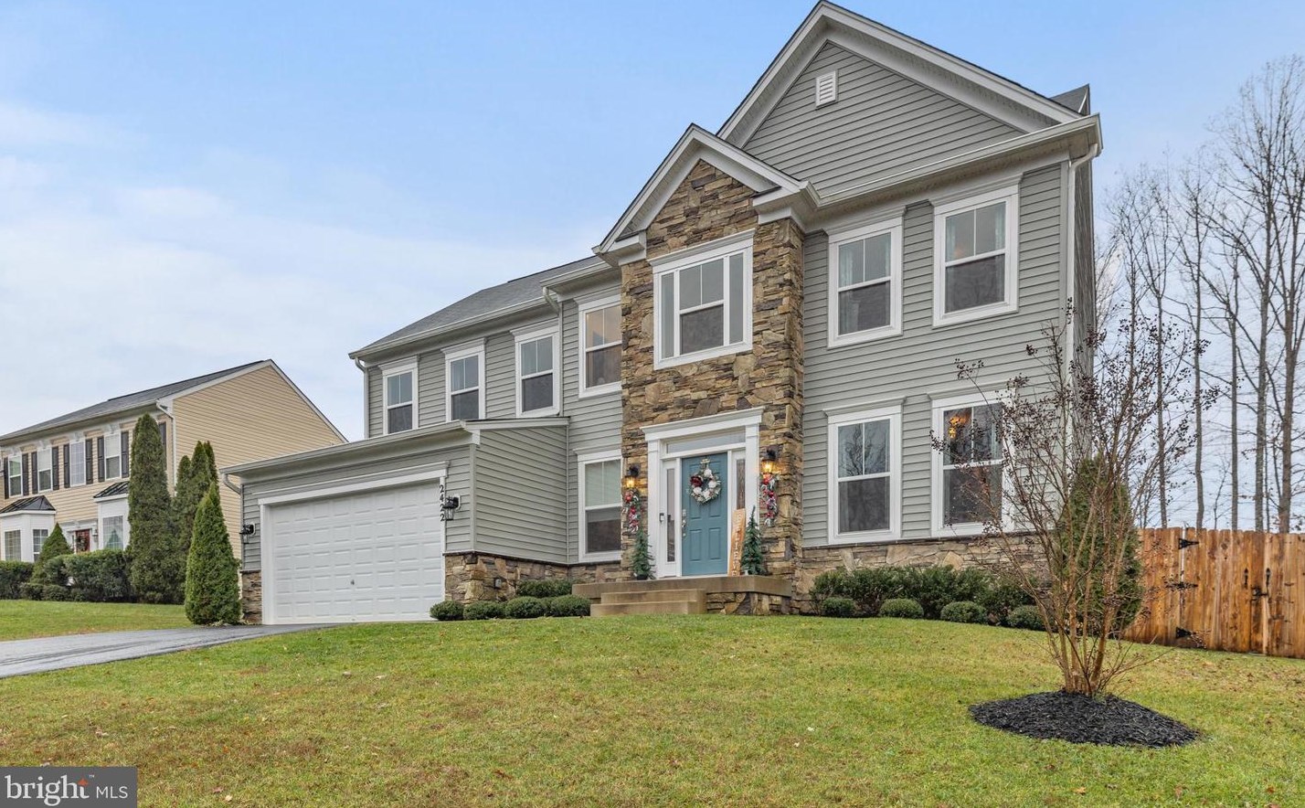 2422 Edgewood Dr, Locust Grove, VA 22508