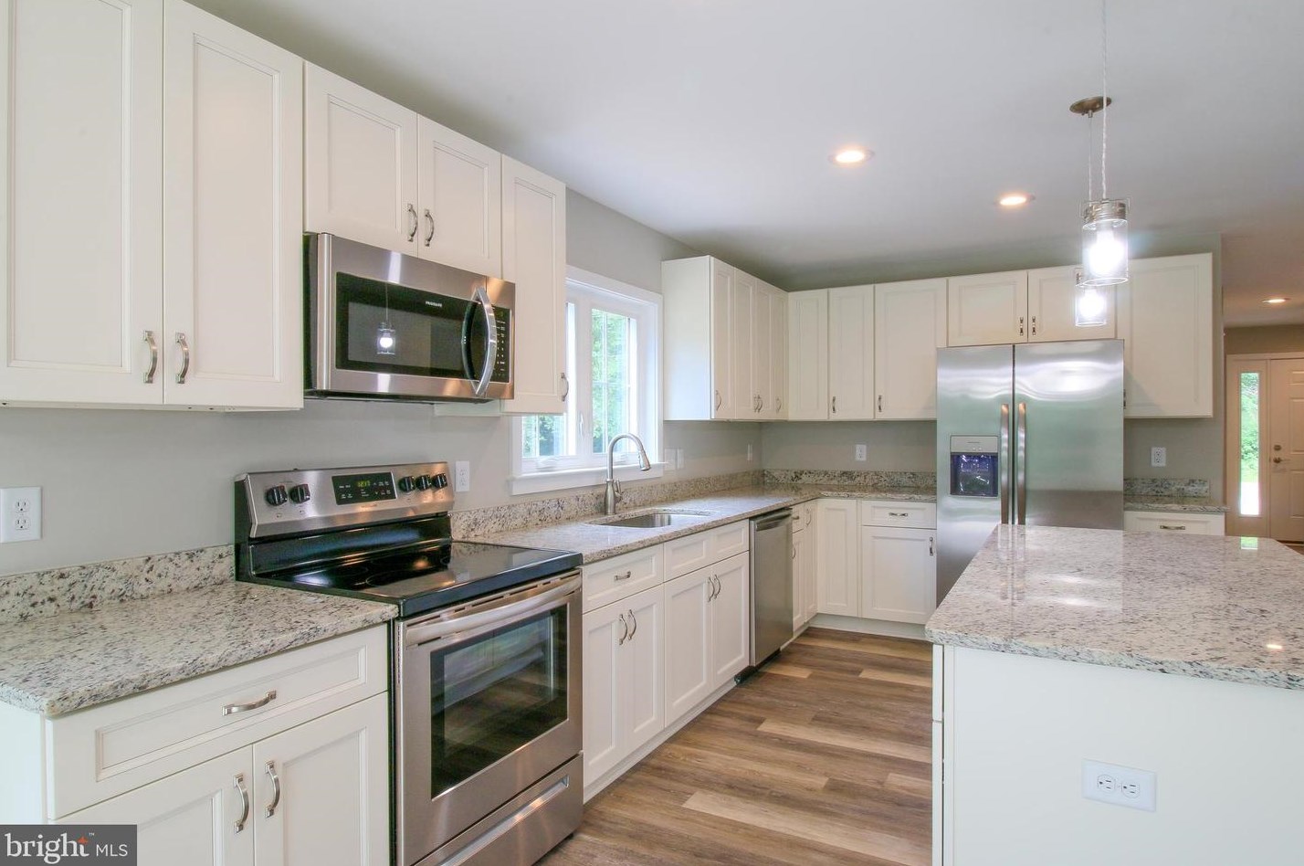 130 S Almond St, Madison Mills, VA 22960