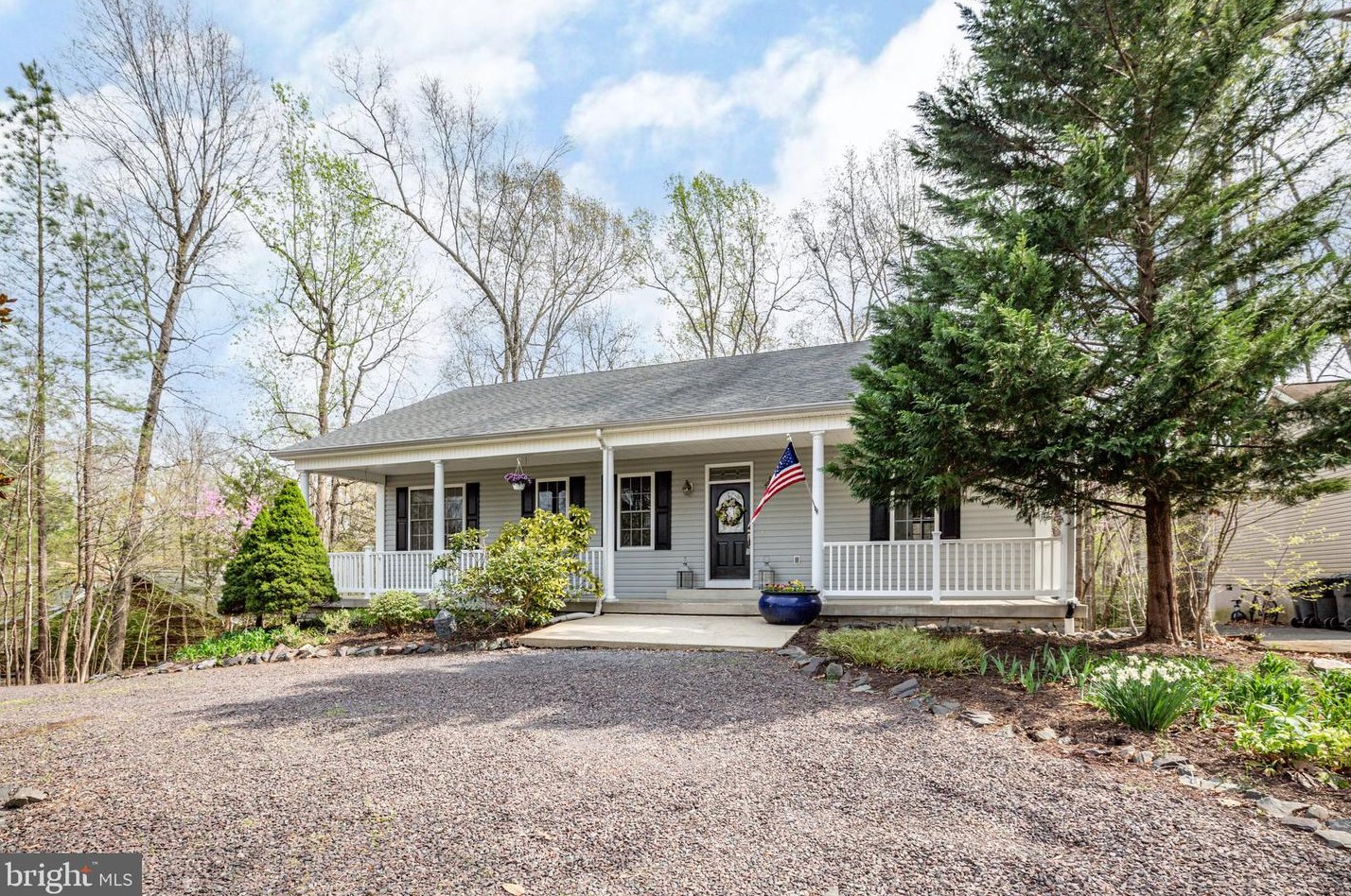 120 Edgemont Ln, Locust Grove, VA 22508