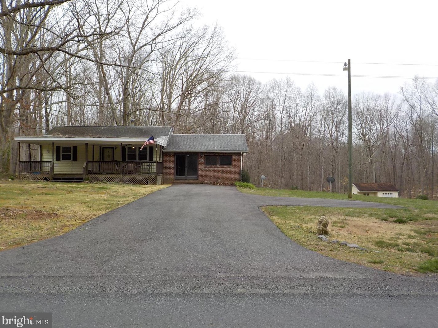 30256 Zoar Rd, Locust Grove, VA 22508