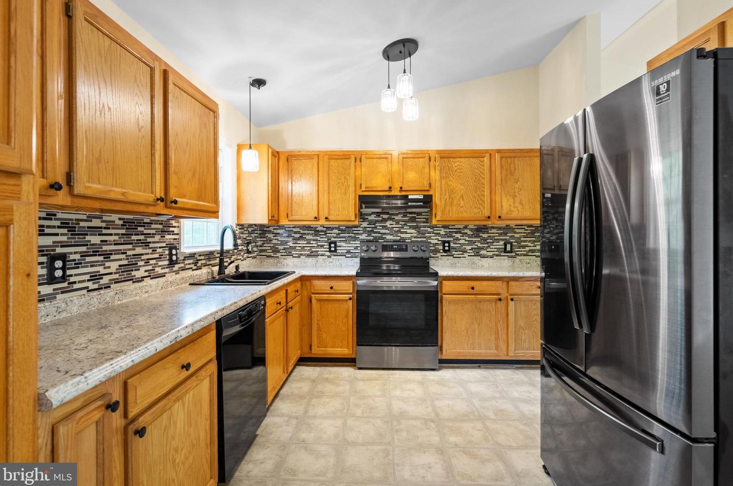 17081 Cinders Ln, Madison Mills, VA 22960