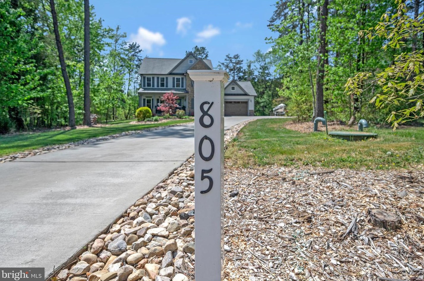 805 Yorktown Blvd, Locust Grove, VA 22508