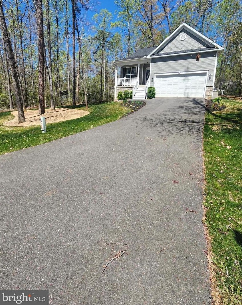 540 Monticello Cir, Locust Grove, VA 22508