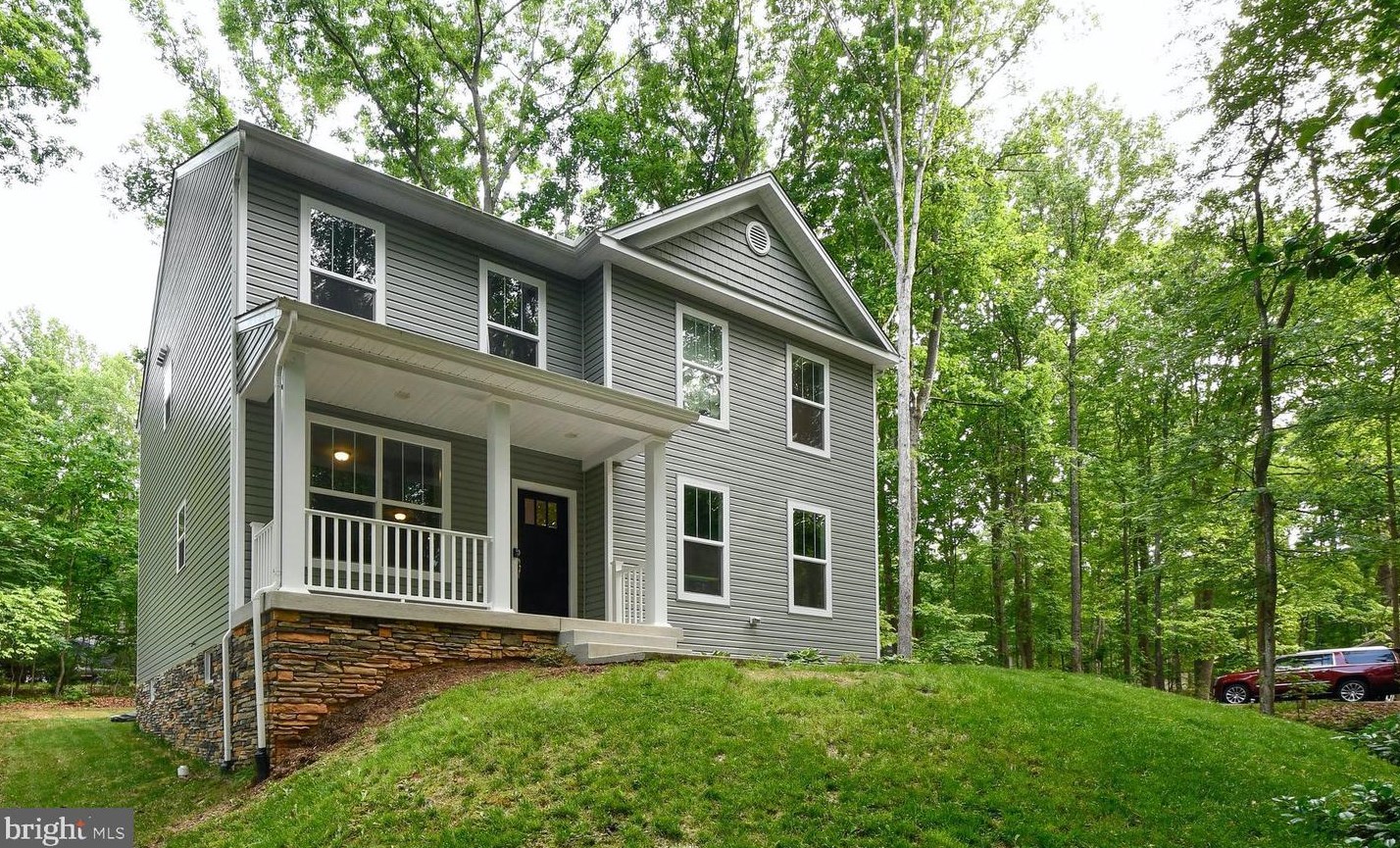 101 Quicksilver Ct, Locust Grove, VA 22508