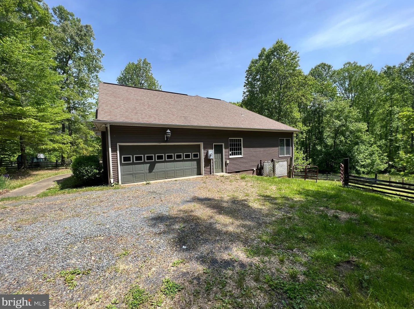 9595 Grasty Gold Mine Rd, Rhoadesville, VA 22542