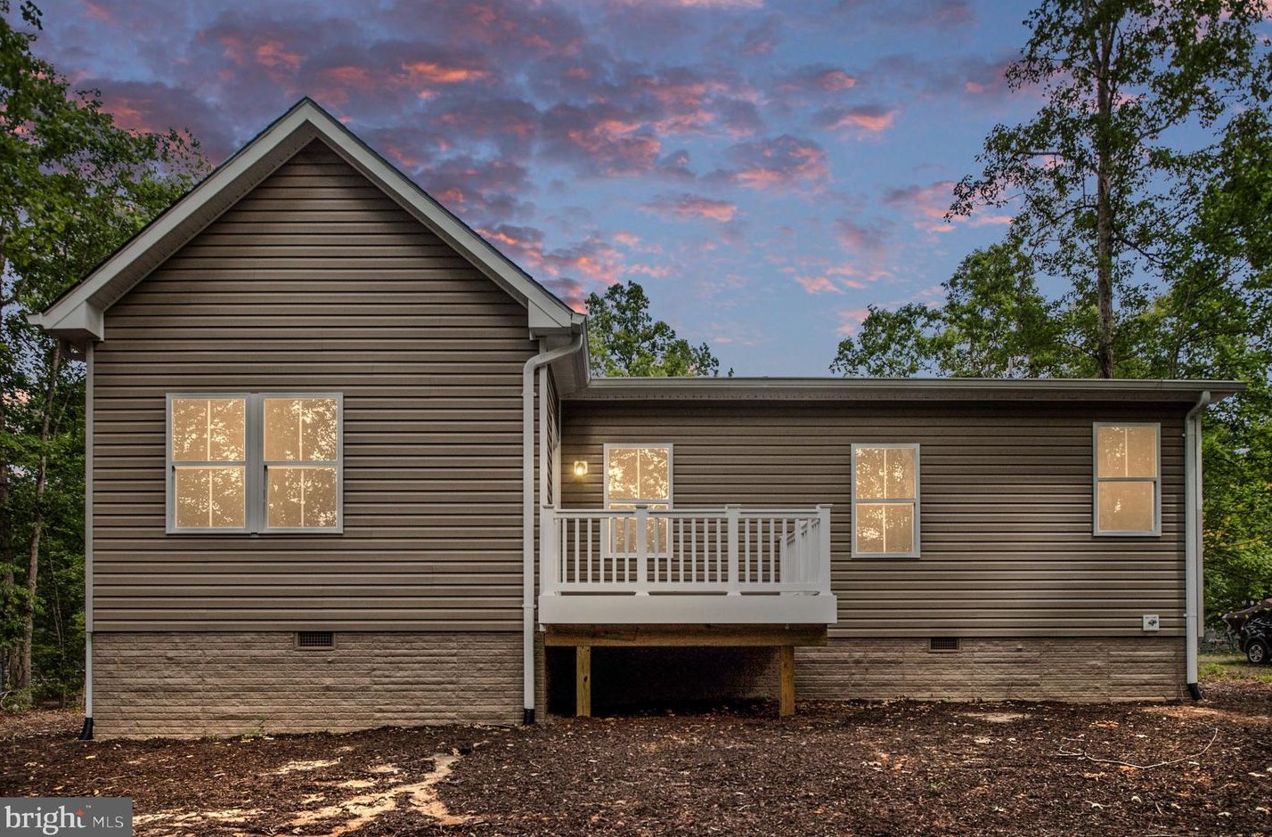 208 Yorktown Blvd, Locust Grove, VA 22508