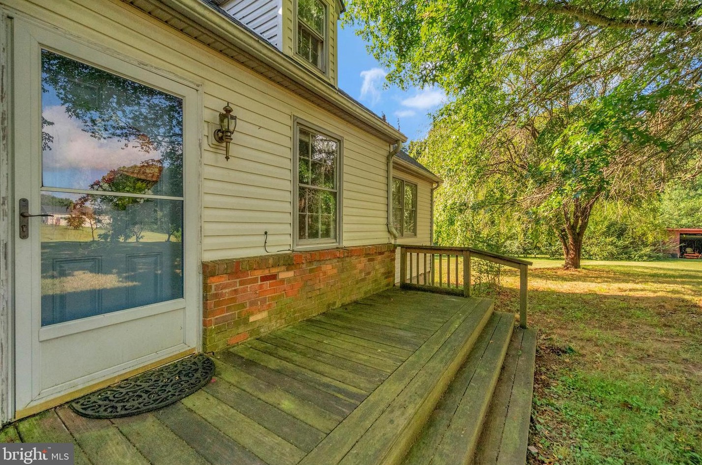 29292 Red Fox Ln, Rhoadesville, VA 22542