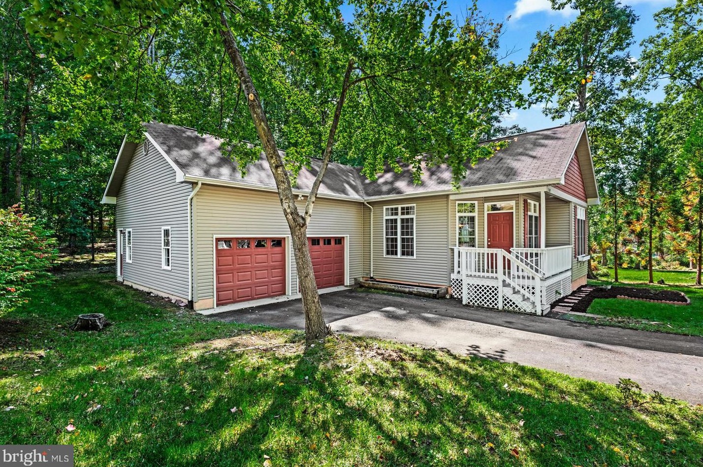1303 Lakeview Pkwy, Locust Grove, VA 22508