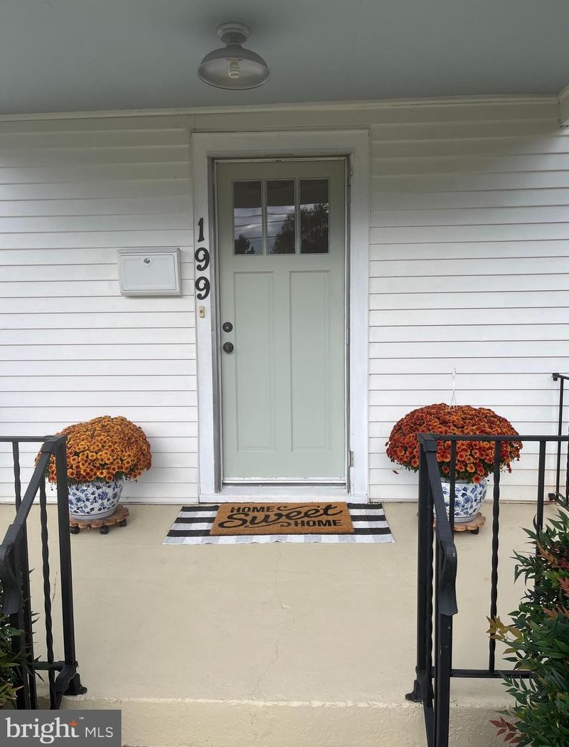 199 N Madison St, Madison Mills, VA 22960