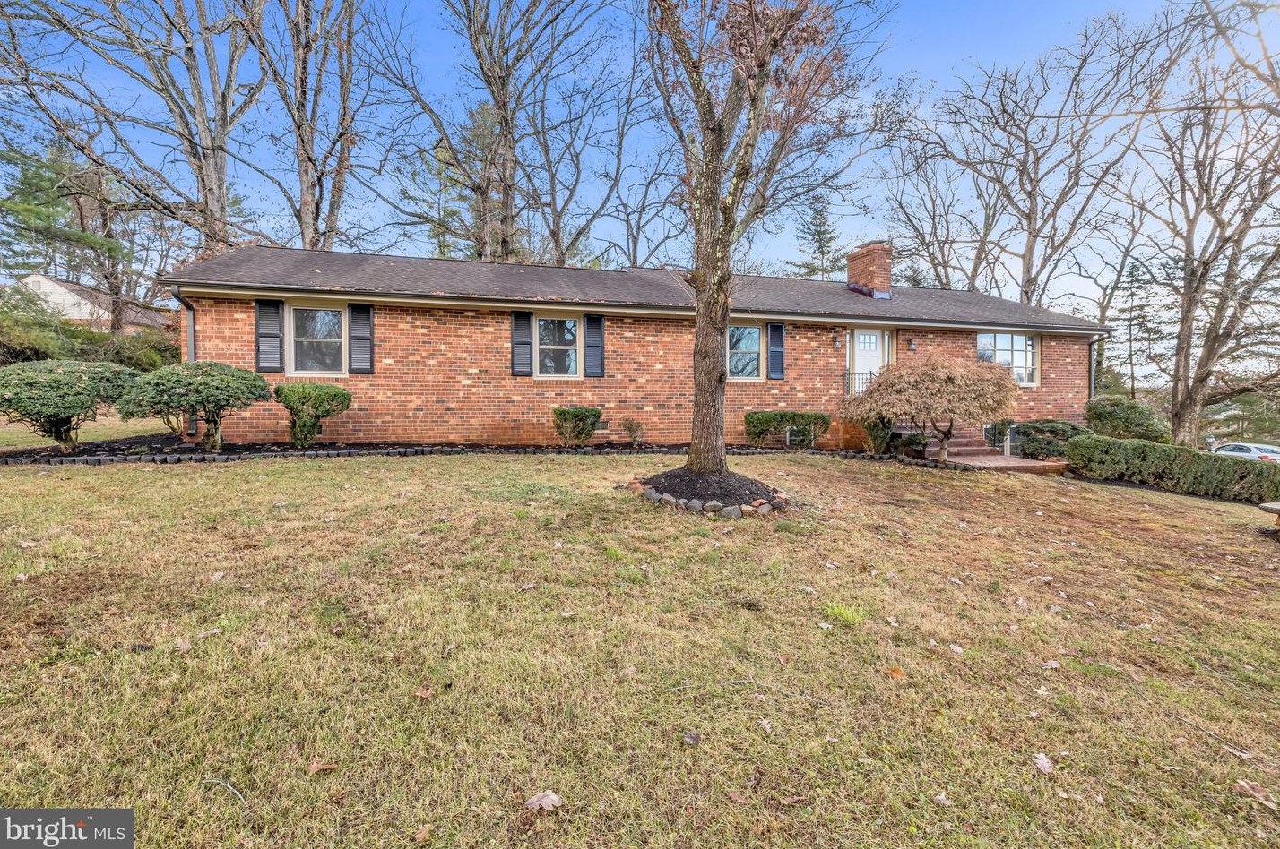 12490 Spicewood Rd, Madison Mills, VA 22960