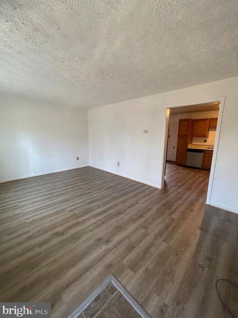 215 Spotswood Rd, Locust Grove, VA 22508