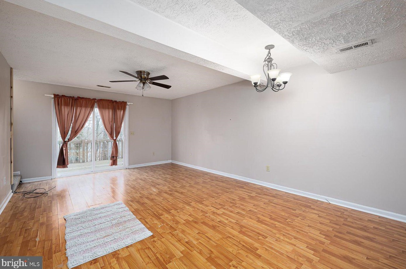 11594 James Ct, Madison Mills, VA 22960