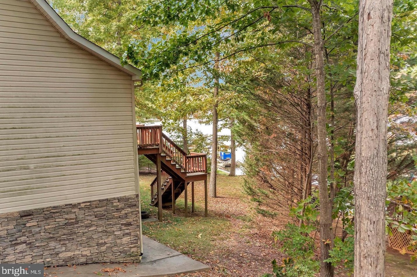3101 Lakeview Pkwy, Locust Grove, VA 22508