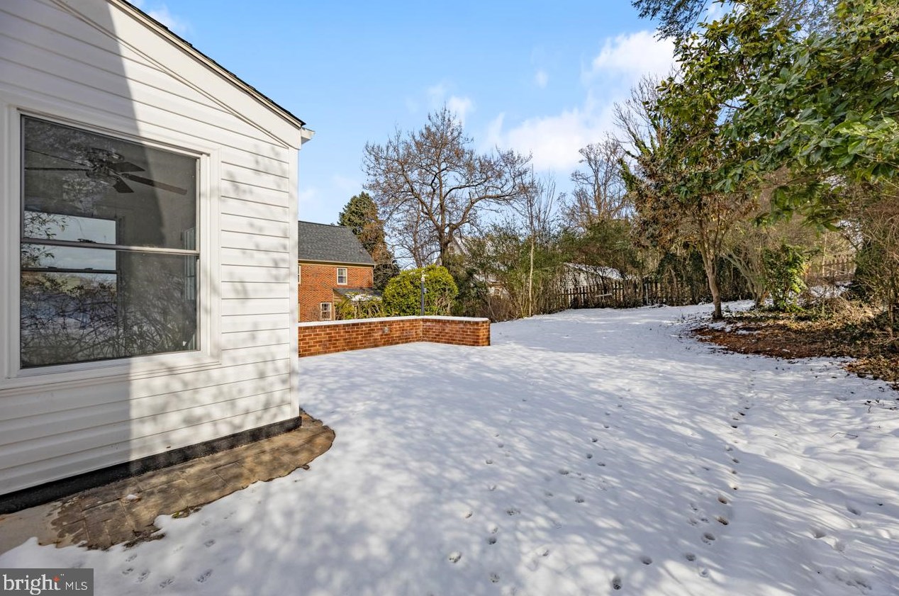 151 Almond St, Madison Mills VA  22960-1343 exterior