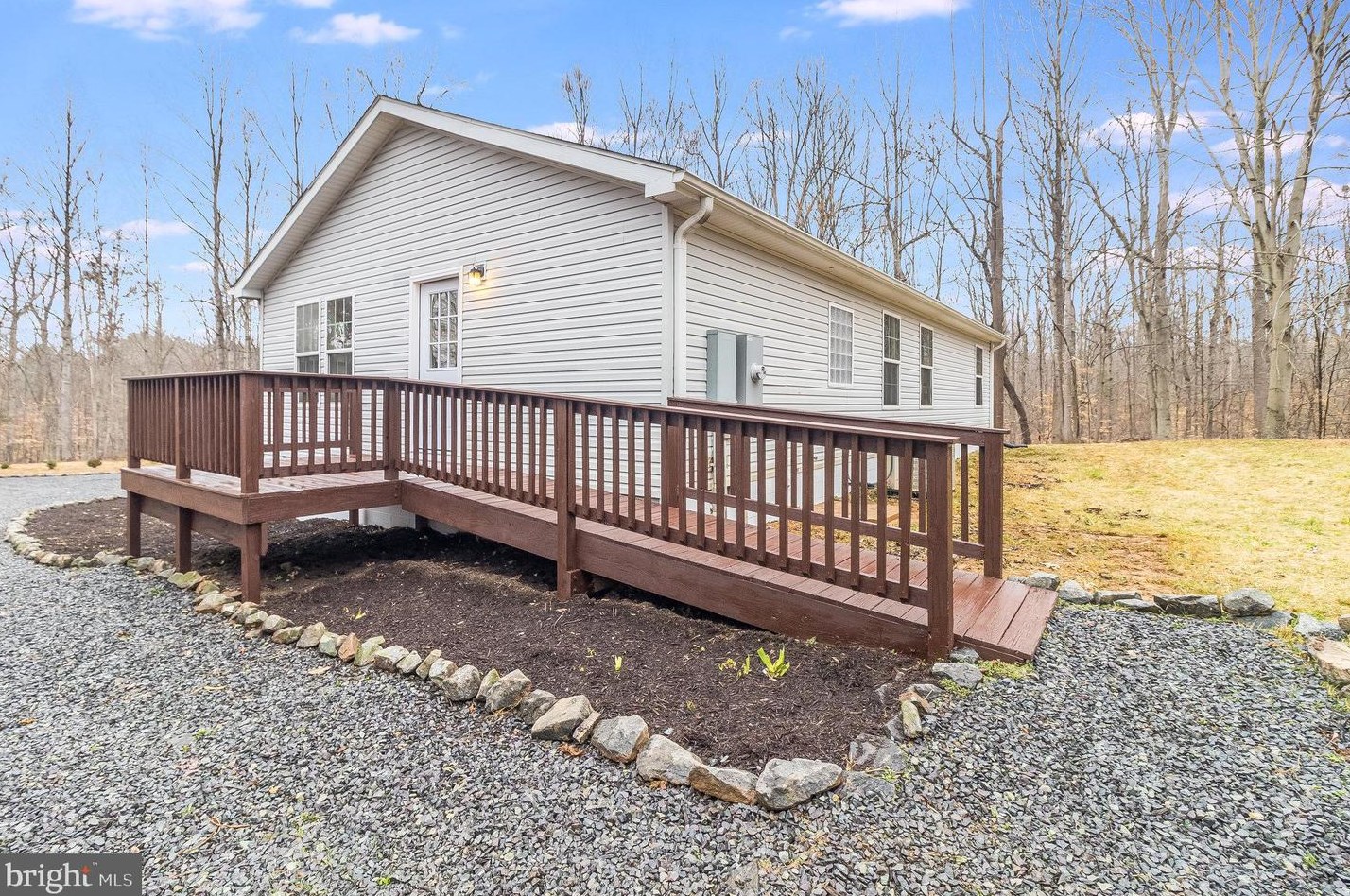 24138 Ida Mae Ln, Unionville VA  22567-2049 exterior