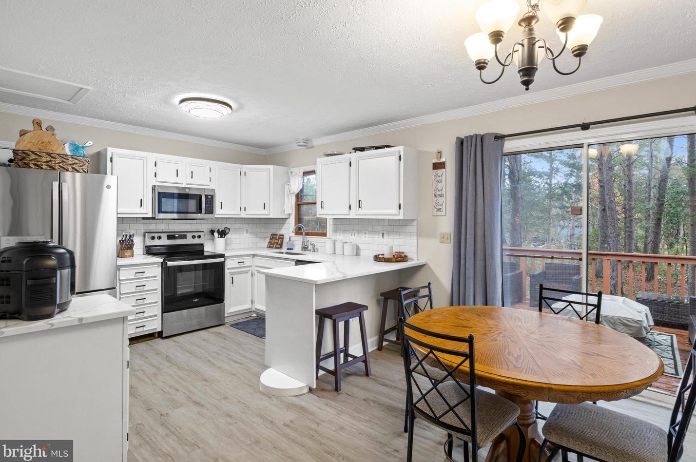 102 Carlyle Ct, Locust Grove VA  22508-5340 exterior
