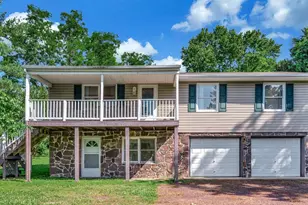 1406 Lakeview Pkwy, Locust Grove, VA 22508 - Photo 2