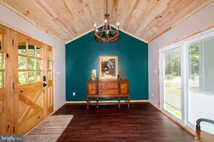 18184 Crawford Ln, Gordonsville, VA 22942 - Photo 6