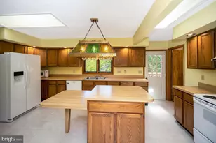 204 Freedom Rd, Locust Grove, VA 22508 - Photo 8