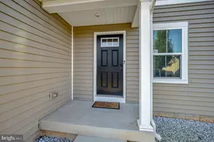 2188 Mallard Ln, Locust Grove, VA 22508 - Photo 2