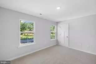 327 Yorktown Blvd, Locust Grove, VA 22508 - Photo 38