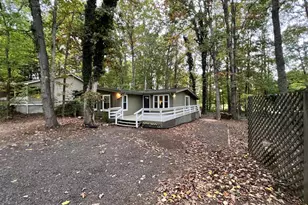 535 Mt Pleasant Dr, Locust Grove, VA 22508 - Photo 2