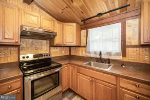 4239 Lakeview Pkwy, Locust Grove, VA 22508 - Photo 24