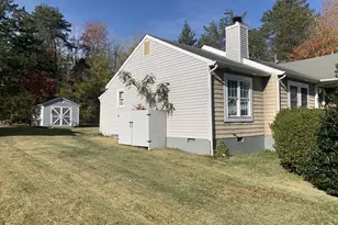 109 Fairfax Ln, Locust Grove, VA 22508 - Photo 4