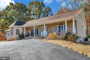 219 Cornwallis Ave, Locust Grove, VA 22508 - Photo 2